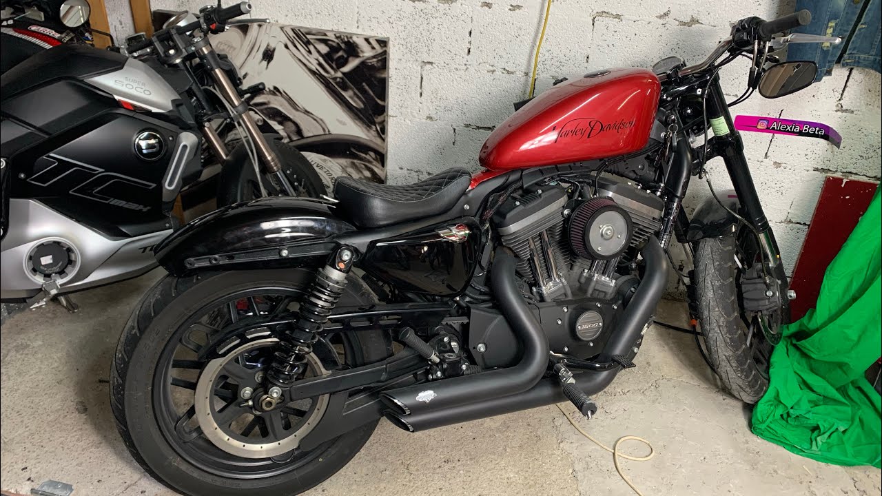 J’adapte un garde boue sur la Harley avant de l’envoyer en peinture !