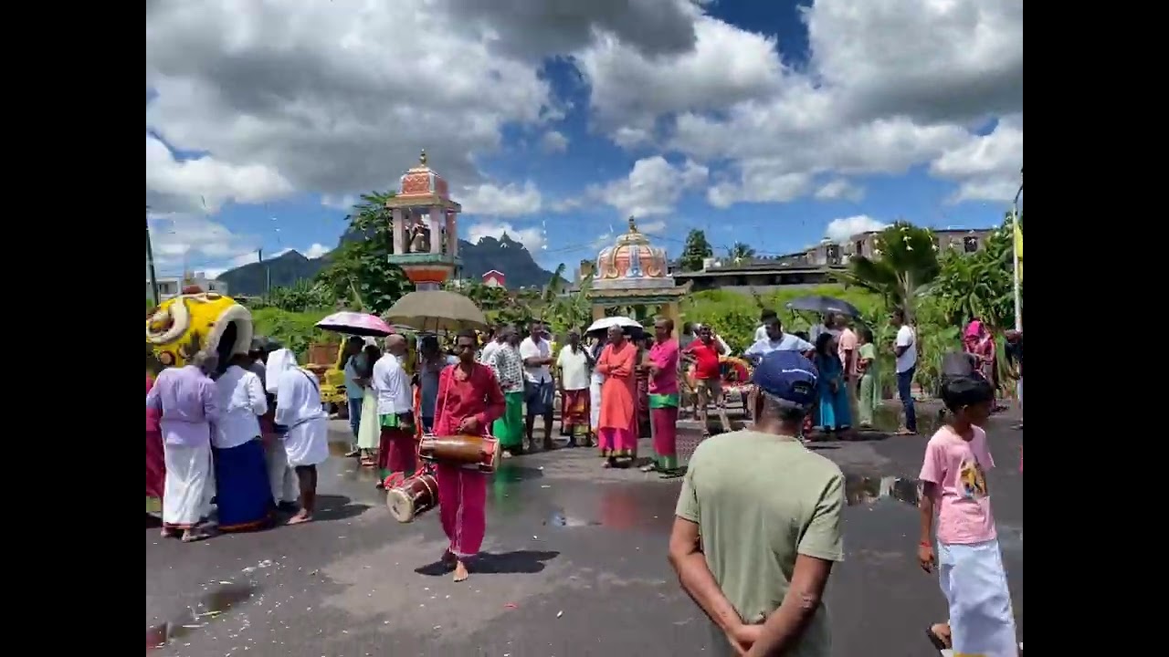 Thaipoosam cavdee 2026 kovil lagrement st pierre 