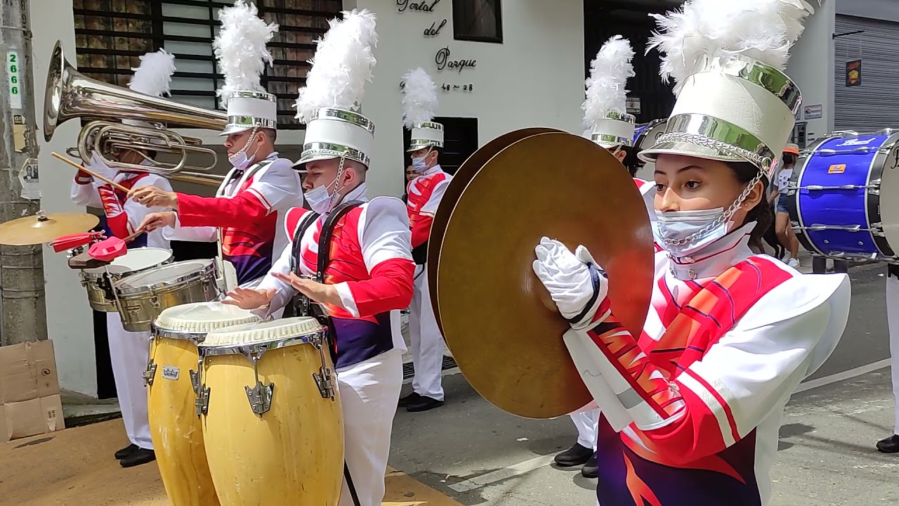 Banda Show Ciudad de Medellín, Danza de la Chiva