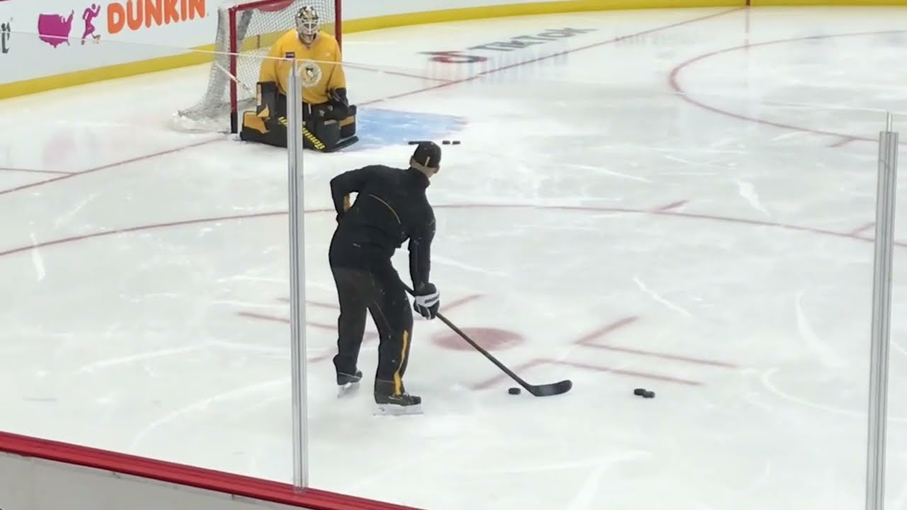 Tristan Jarry faces shots for the first time since his April injury. Pittsburgh Penguins 5/9/22￼