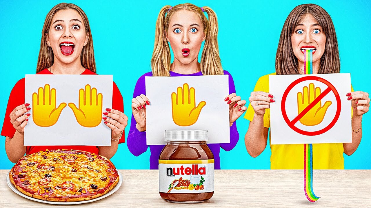 123 GO! Eller Yok vs Tek El vs İki Elden Yeme M&uuml;cadelesi 🖐️ Komik Hileler!