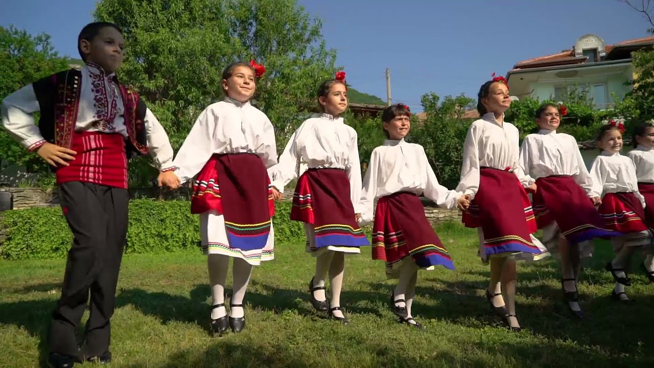Северняшки танц - Детски танцов състав „Венче”, гр. Шумен