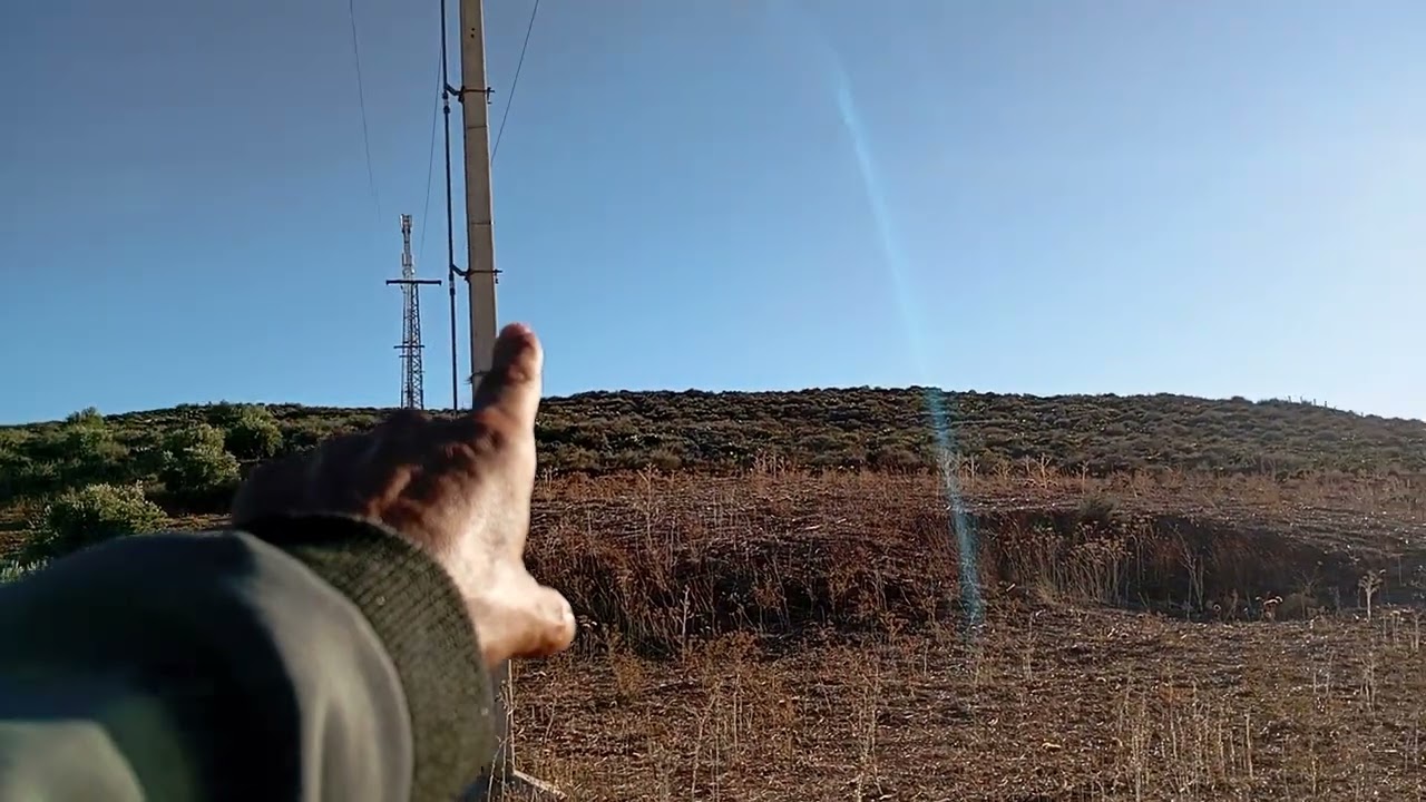 28/11/2025 قطعه ارضيه ملكيه عدليه مساحتها هكتار 200 ثمنها 12 مليون هاتف 0666467992