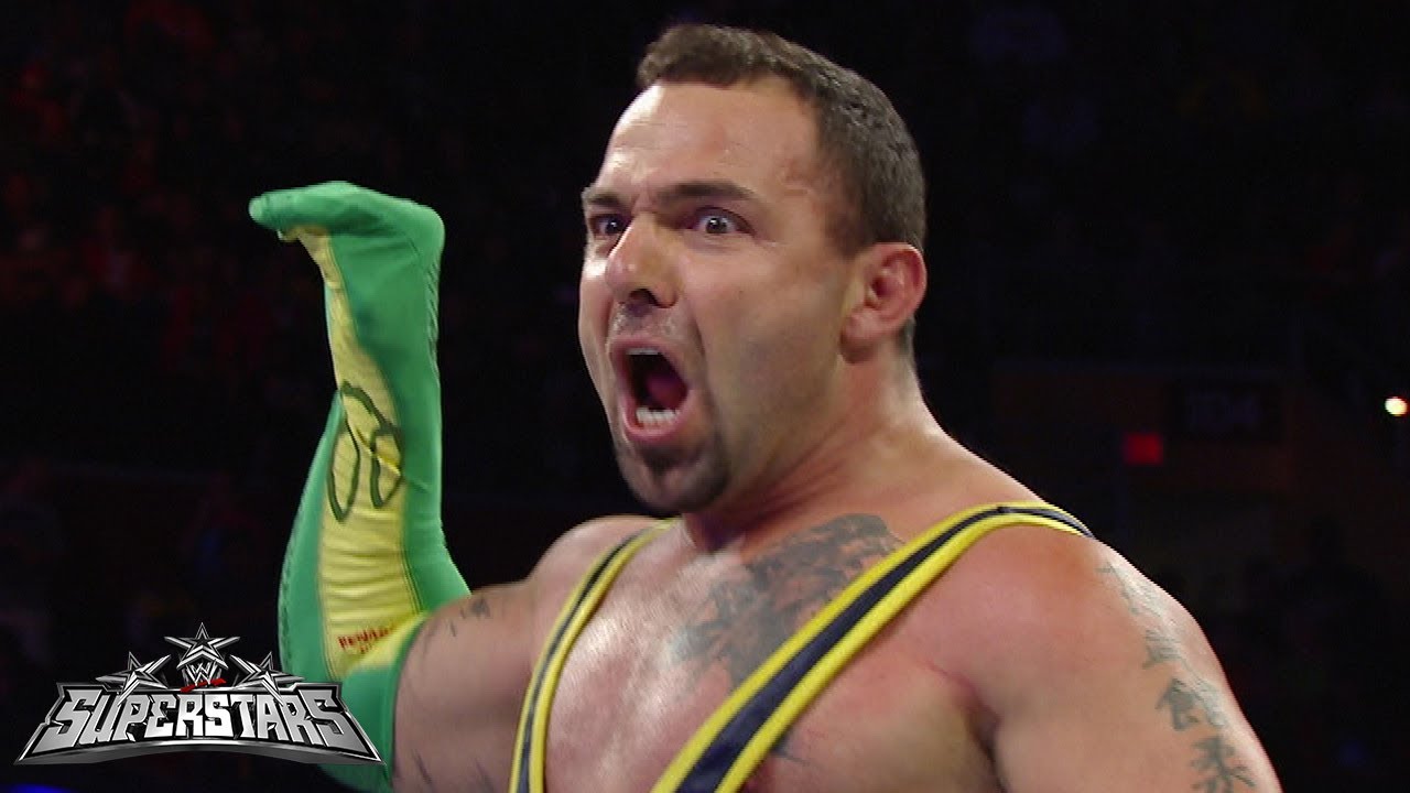 Сантино Марелла против JTG: WWE Superstars, 20 сентября 2013 г.