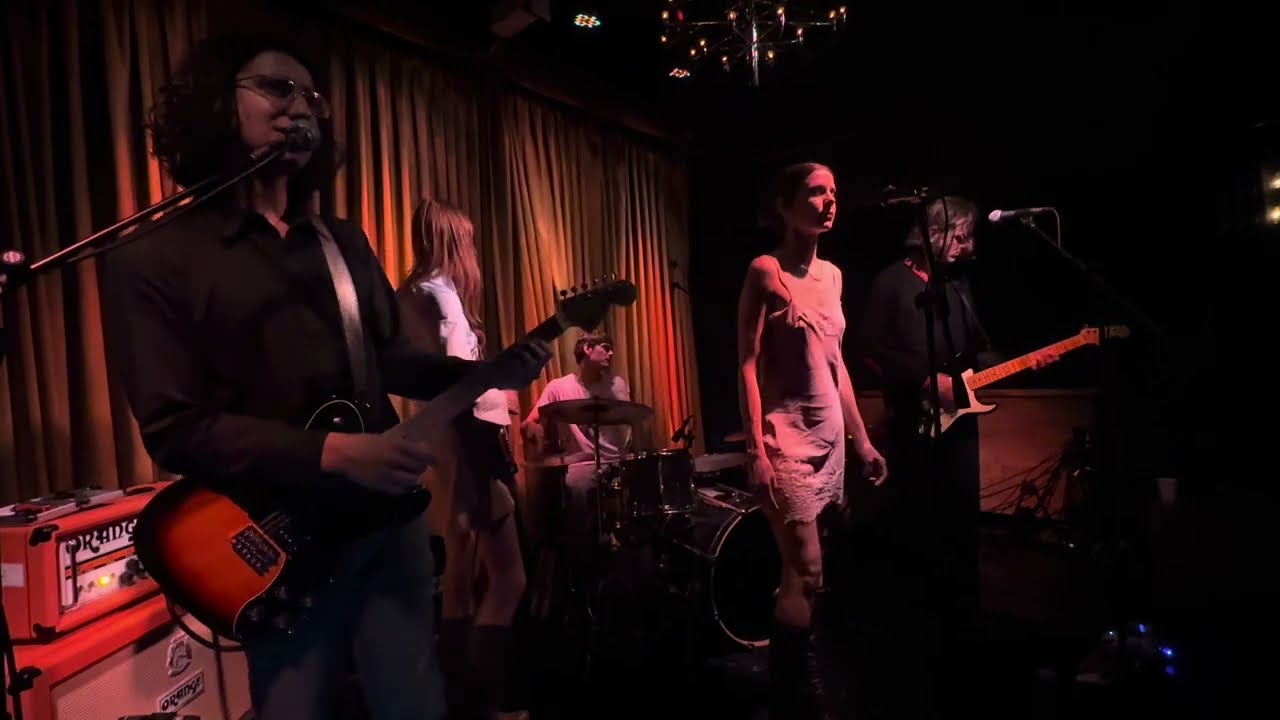 bar italia - Live at Gold-Diggers, LA 6/24/2023