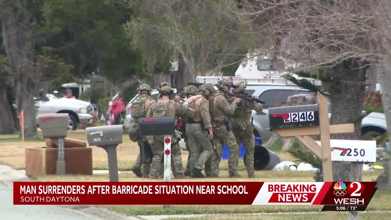 Suspect taken into custody following standoff in South Daytona near elementary school