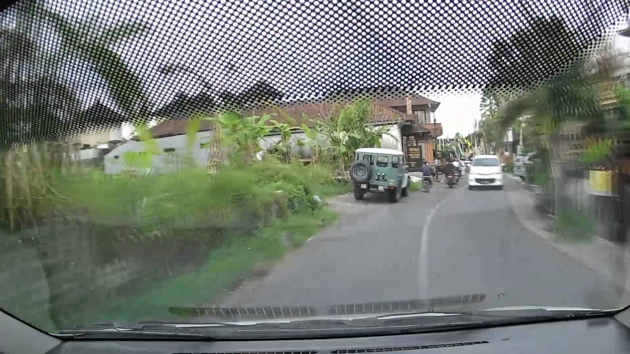 Driving from Penestanan to Jalan Raya Campuan, Ubud, Bali