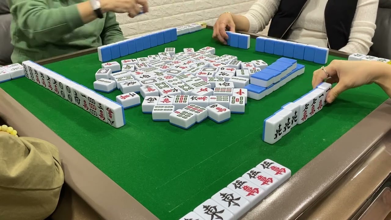 Mahjong285. 廣東牌10番512有花🀄️病後復出局四回之一：歡迎新網友Boogie上來切磋😊Con仔一開波如有神助，自九自十番食菜咁食🤩 Carol Boogie May姐 Con仔