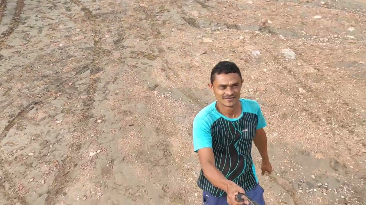 Veja como tá na estrada do povoado lagoinha Delmiro Gouveia Alagoas 