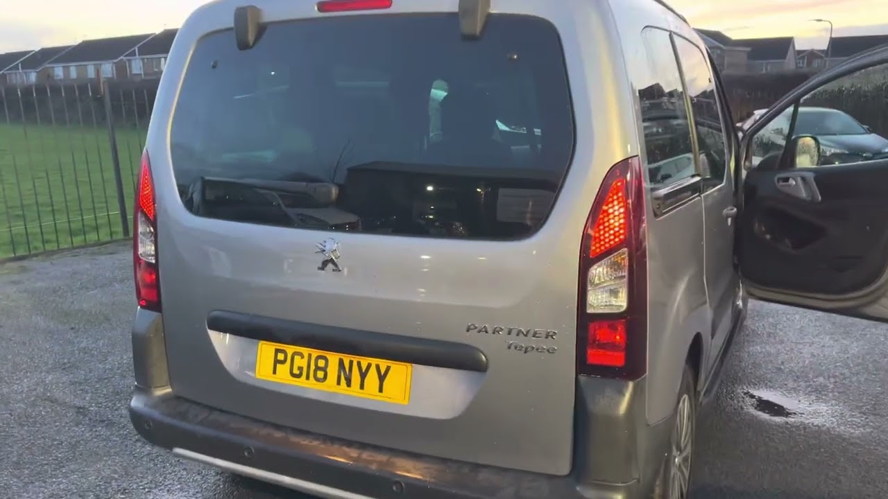 Peugeot Partner Tepee Outdoor 1.6 Blue HDI S/automatic