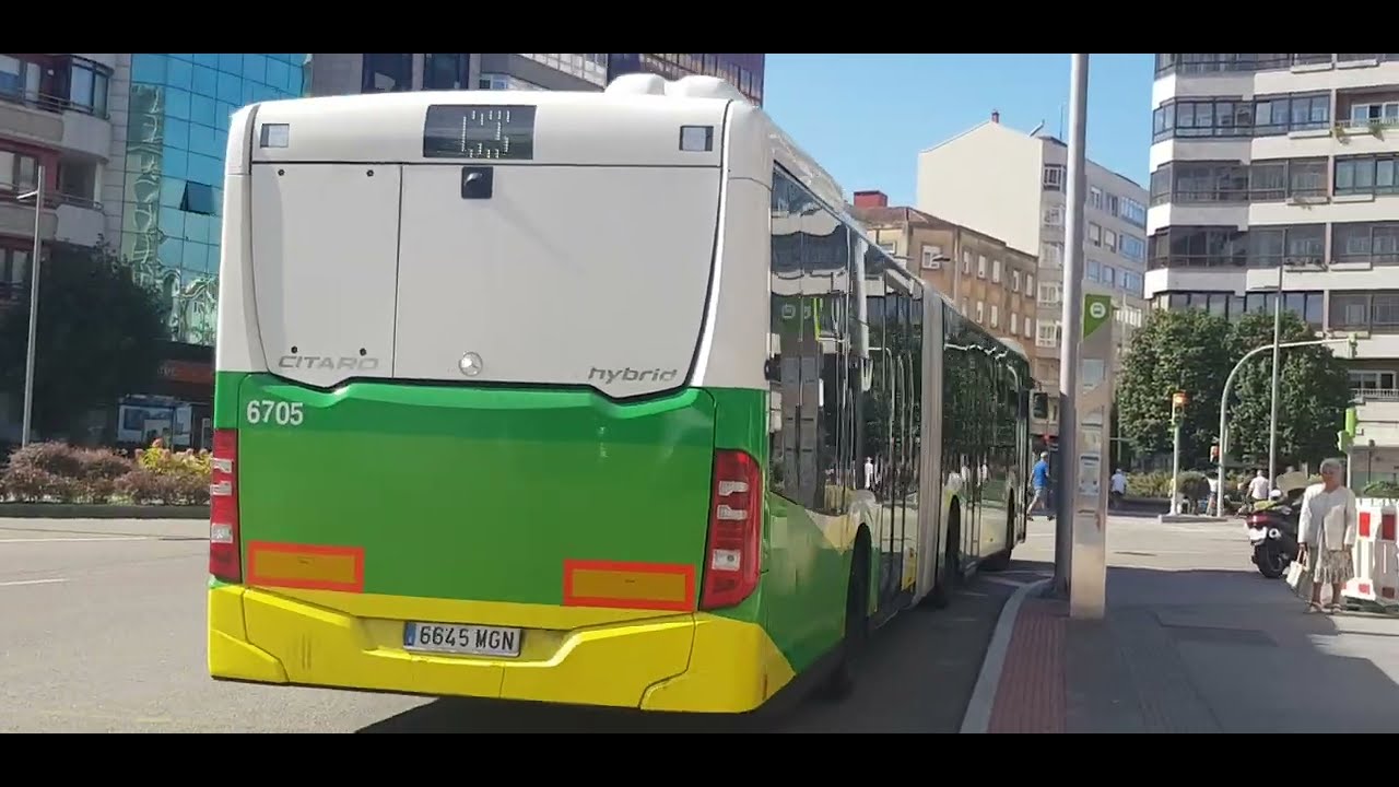 Here is the Vitrasa bus 6705 on the C3 in Vigo Saturday 26 August 2023