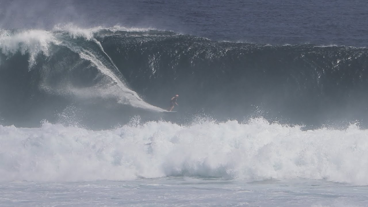 Biggest Swell Of The Year (So Far) - Uluwatu