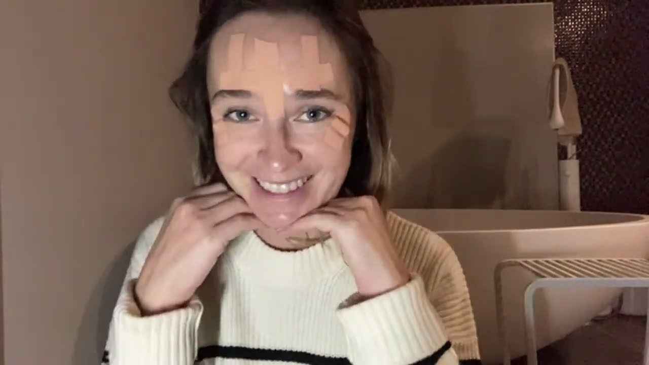 Клею тейпы