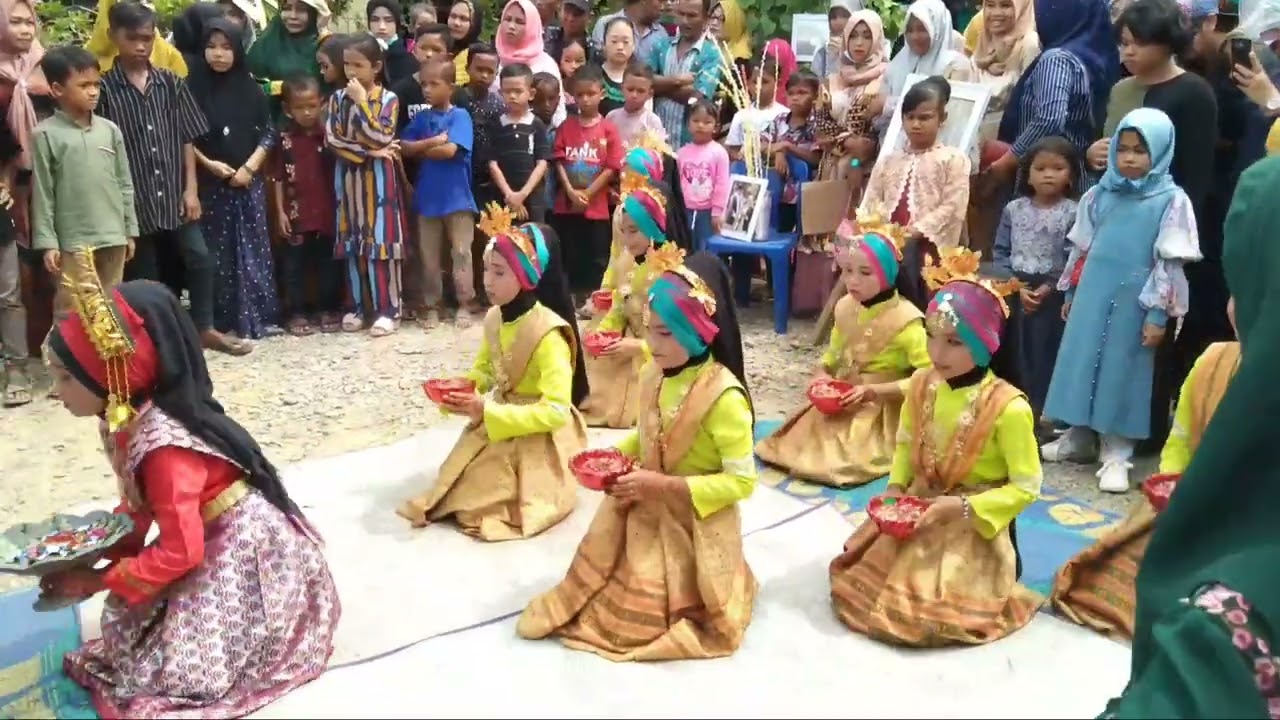 Tarian Ranup Lampuan (Sanggar Seni Kencana Muda) versi anak²