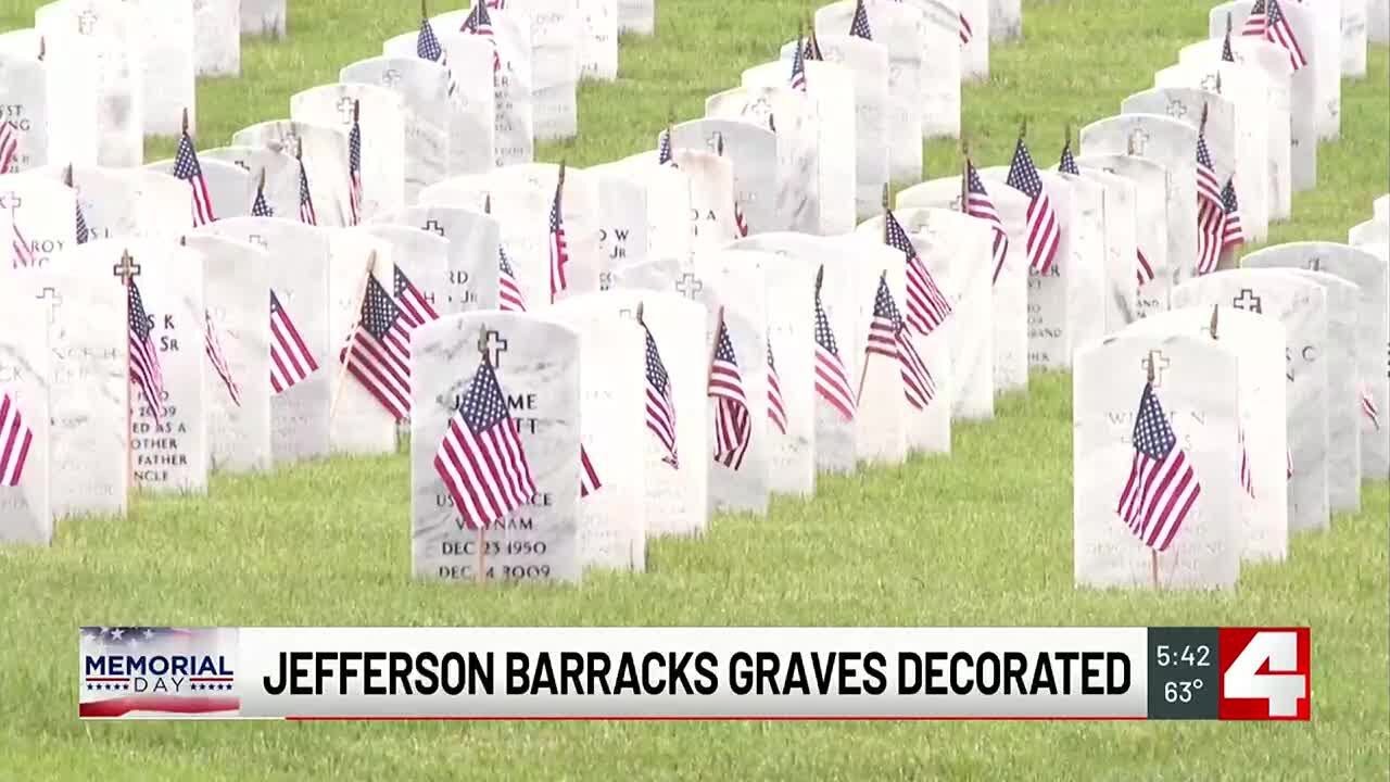 Scout Sunday draws thousands to Jefferson Barracks cemetery