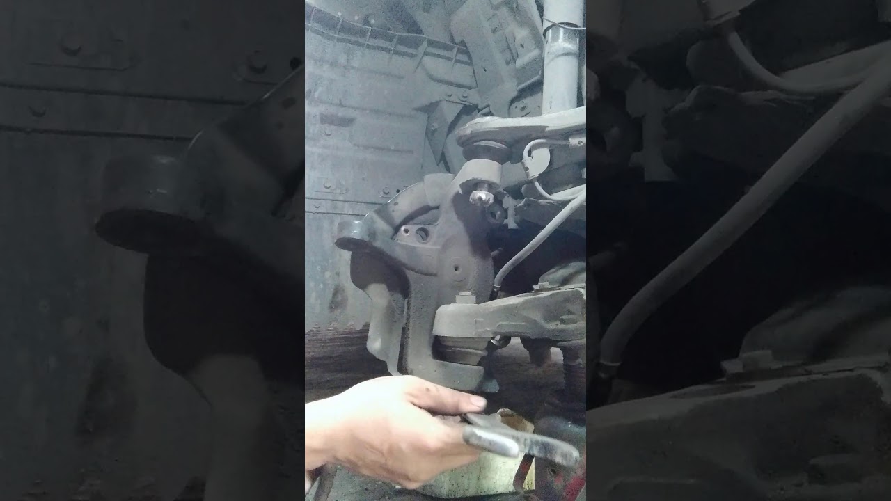 Part-1 pagtanggal nang BALL JOINT nang 4HL1 (john orlasan)