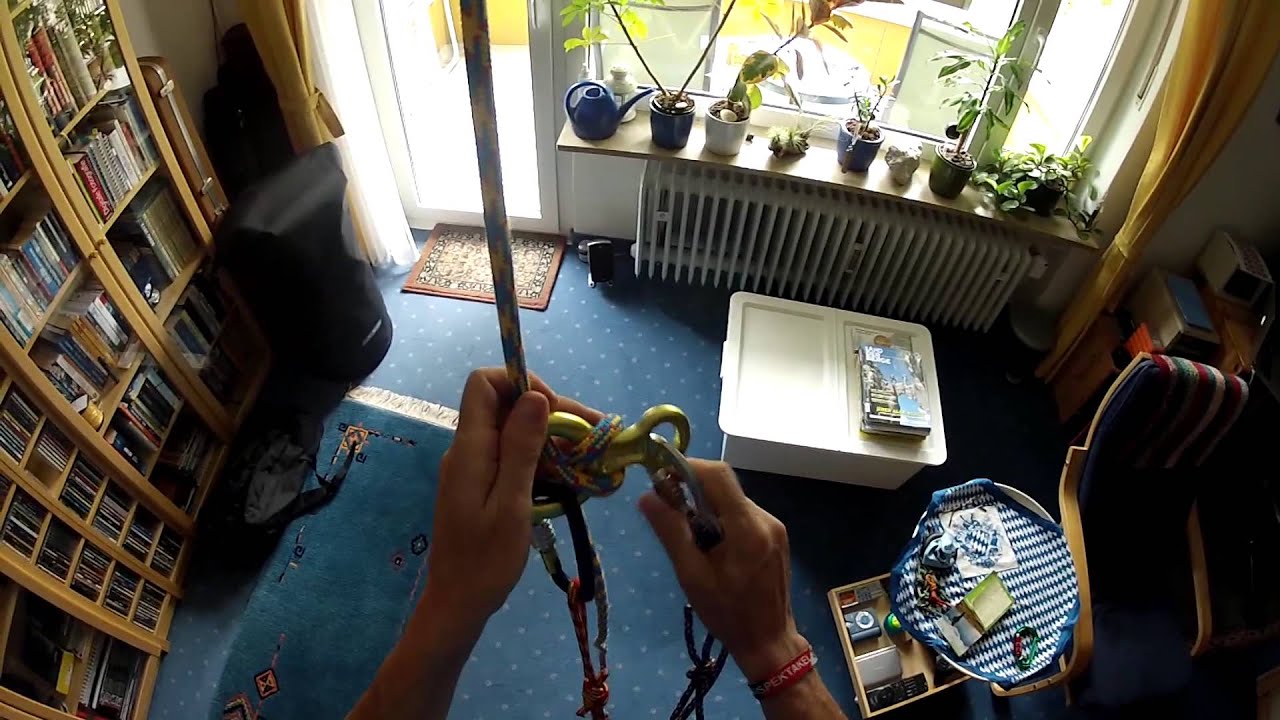 Abseilen mit dem Achter (selbstsichernd/selbstblockierend oder normal)