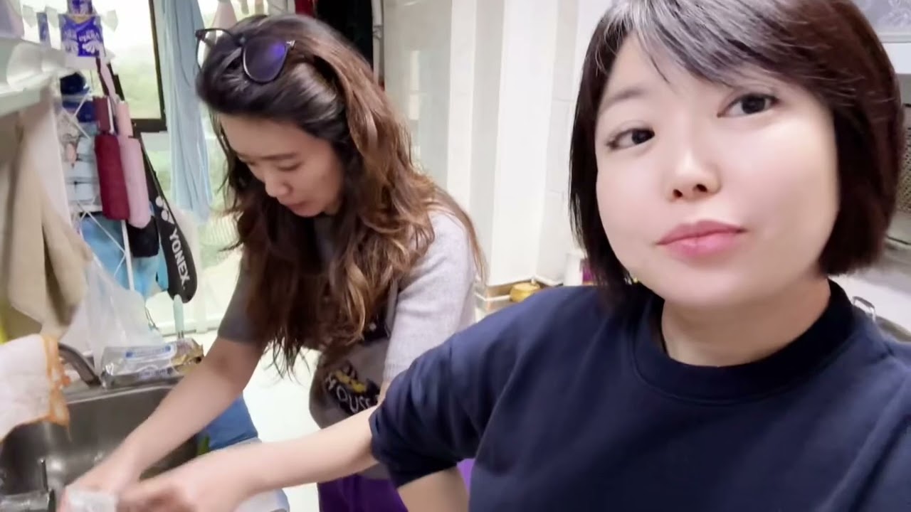 44岁单身vlog｜中秋快乐 先去看檀健次主演的电影《震耳欲聋》路演，然后去闺蜜家做饭吃饭过没有螃蟹吃的中秋#中秋快乐 #檀健次 #电影震耳欲聋 #今天吃啥