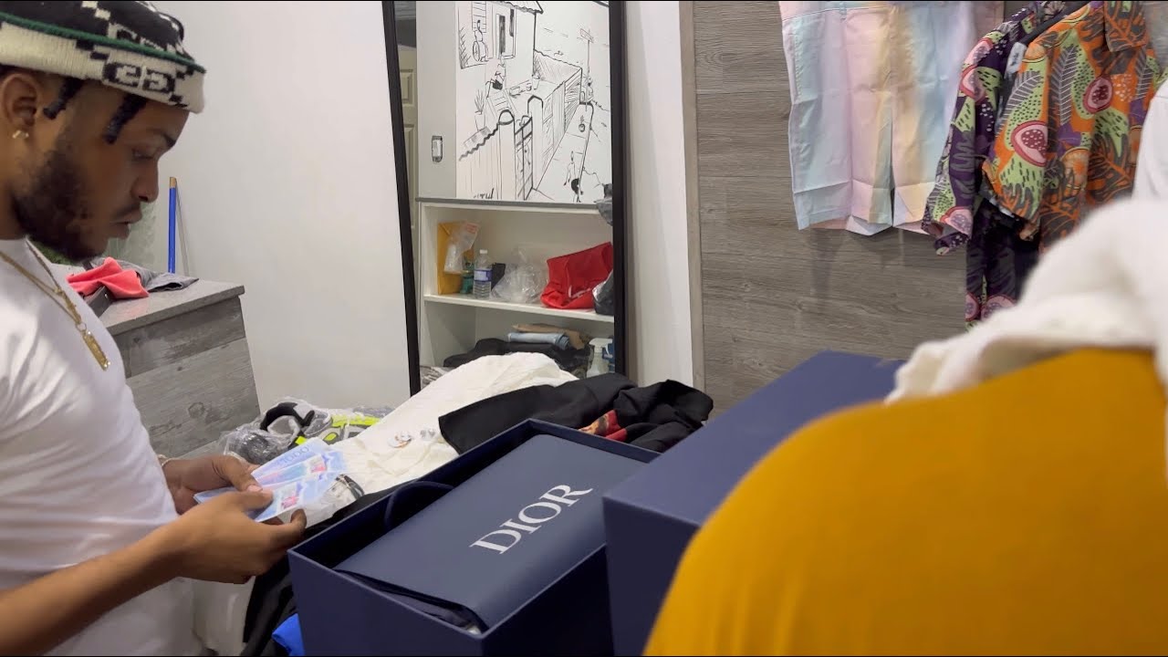 I spent 100,000 in one day on myself and family #denocrazy 🙏🏽