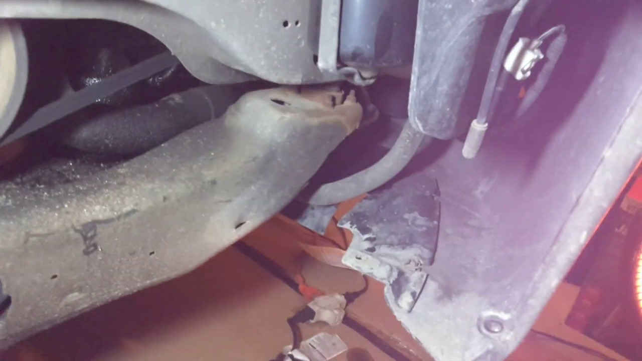 Windshield washer pump Ford Taurus 2004