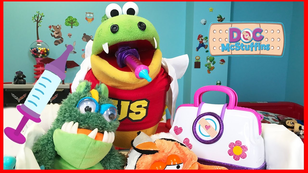 Gus the Gummy Gator Tries To Help His Friends Feel Better