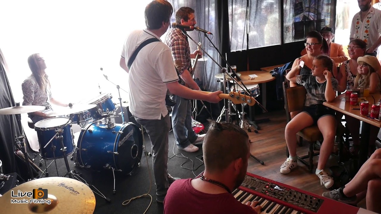 Darwen Live 2018  The Slydes