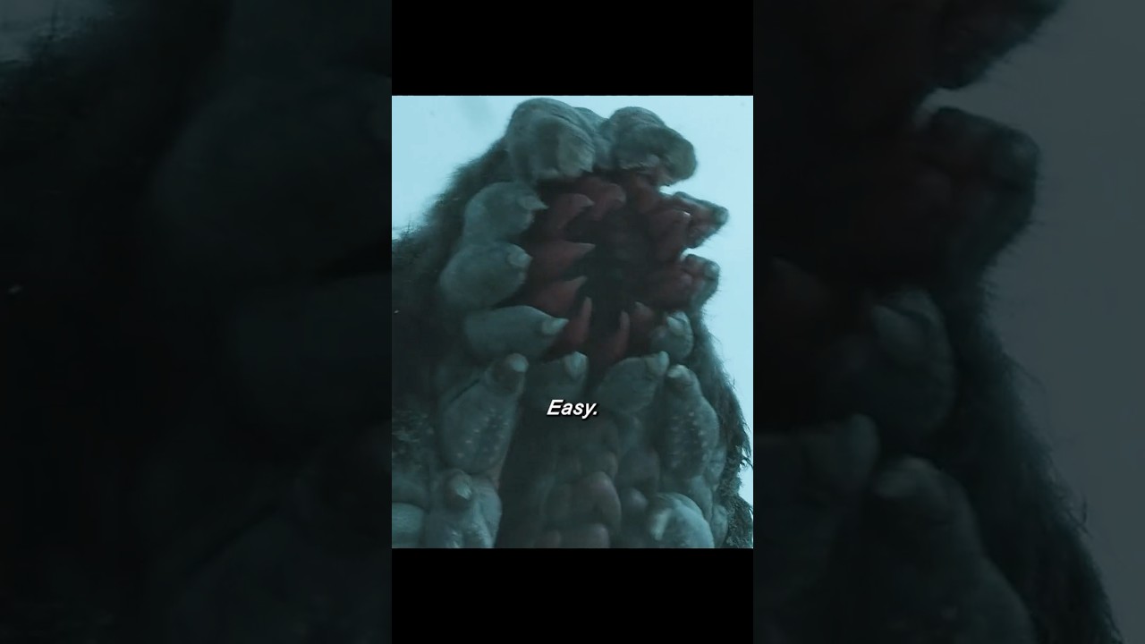 The Battle of Survival: Mickey 17 Faces the Alien Queen 💥👑 | Epic Showdown in Mickey 17 (2025)