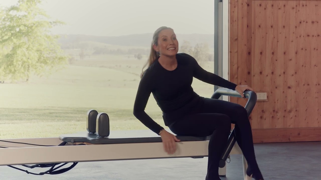 20-MINUTE REFORMER PILATES AT HOME