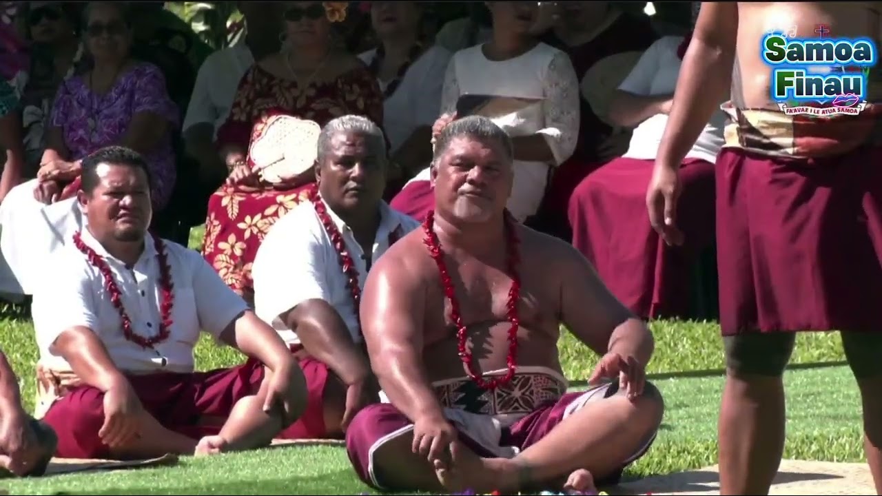 Faafotu Tupu o le Palemia o Niu Sila, Afioga Tuisinavemaulumotootua Christopher Luxon.