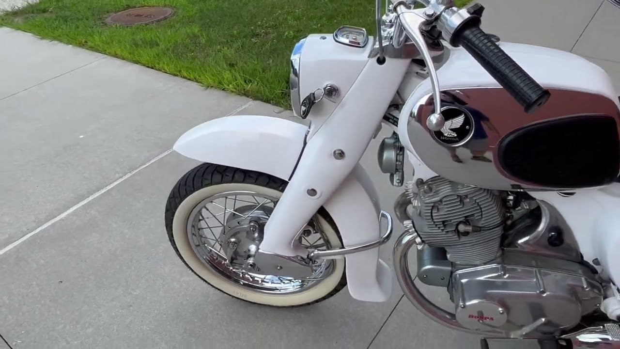 Honda Dream 305