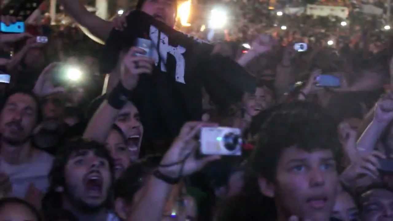Ska-P interpreta El Libertador en concierto en Caracas dedicado a Hugo Chávez y la Revolución