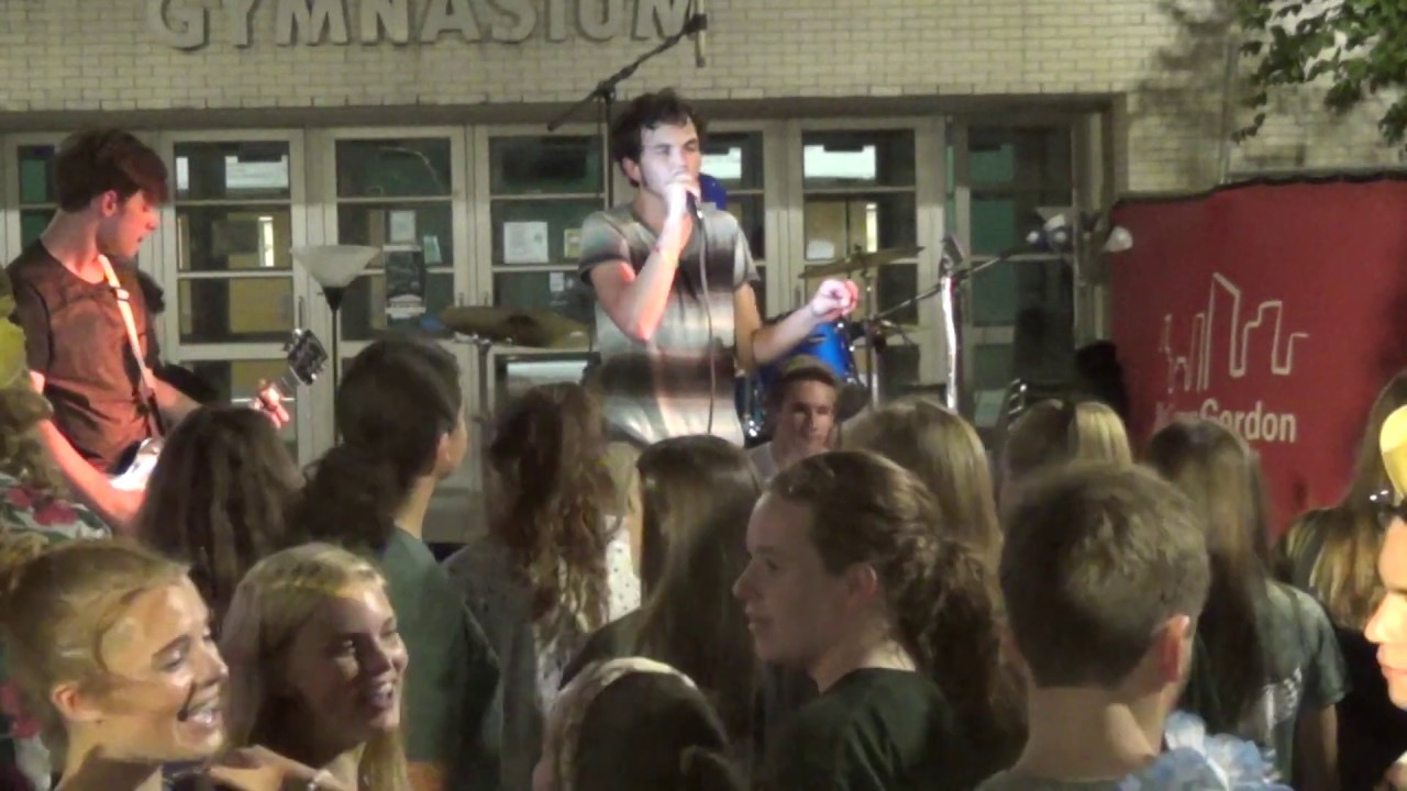 ROBBIE MATTHEWS LIVE with Verona 9/19/18 FREE STATE HIGH SCHOOL Homecoming Bonfire 2 original songs!