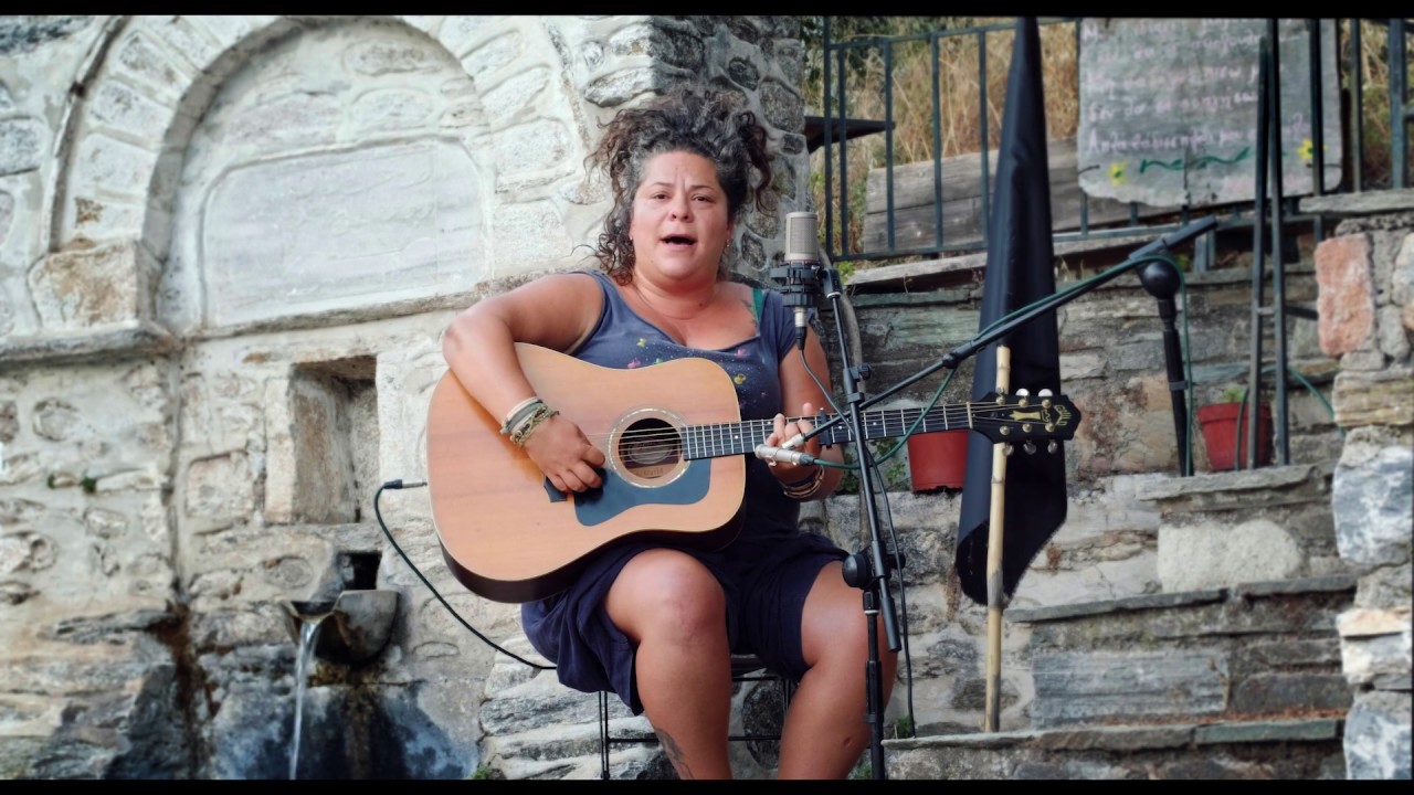 Πριν - Η Ματούλα Ζαμάνη στις Σταγιάτες