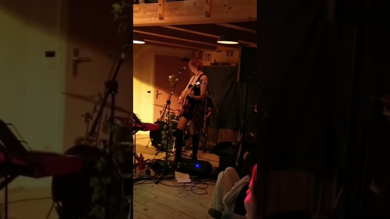 ANNA FLOYD - P R O M I S E S (Live @ Forum Eurythmie 2022)