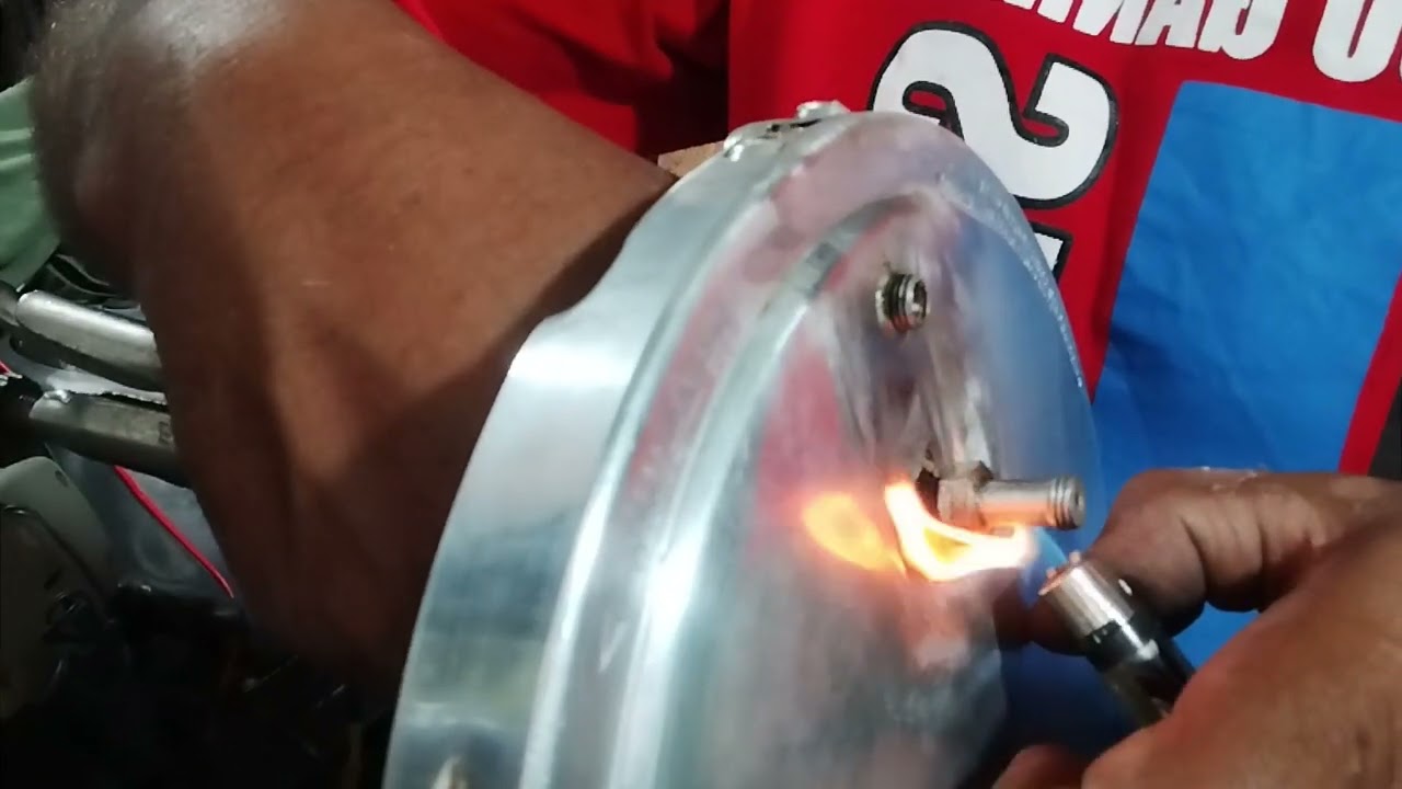 Como soltar o pino da tampa, das panelas de pressão 