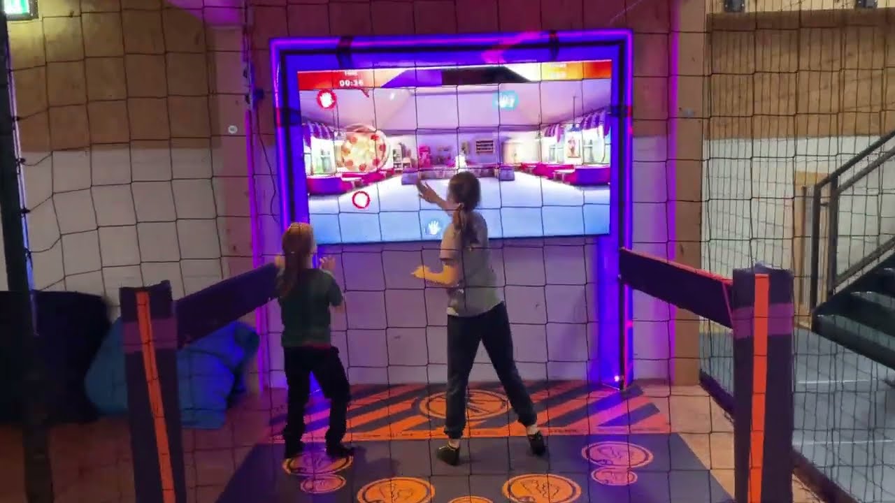 SPREE Play - Interactive Motion Controlled Games Attraction
