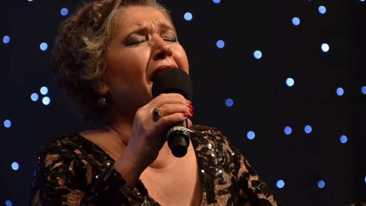 Ayşe TAŞ-Beni Bırakıp Burada Gitme Güzeller Güzeli (HÜZZAM)R.G.
