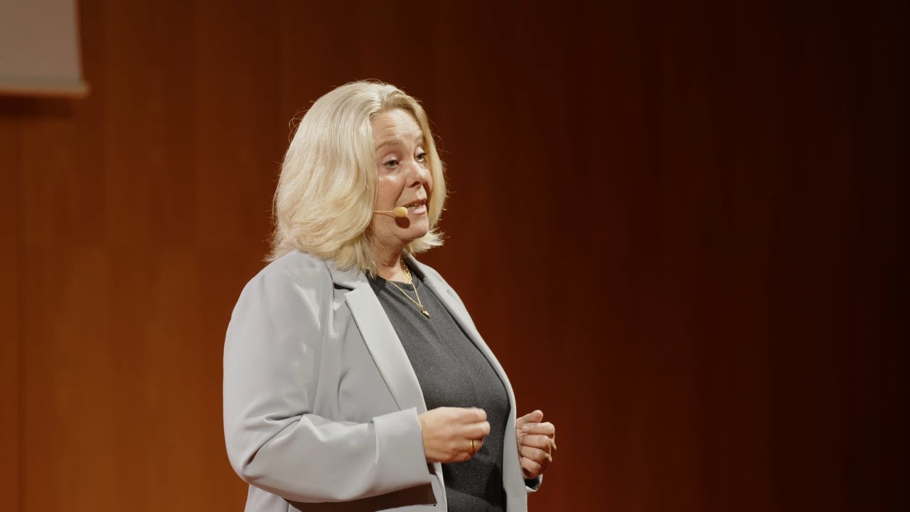 Sustainability is not a side issue | Tanja Reilly | TEDxKarlsruhe