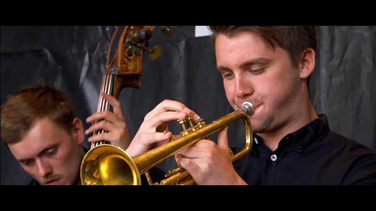 07 Eyes that smile Huddinge Big Band & Lars Jansson