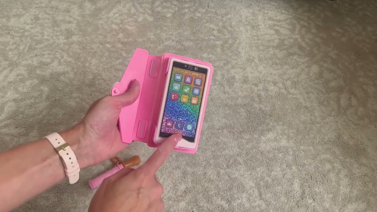 Every princess needs this phone purse set! |Product Overview 