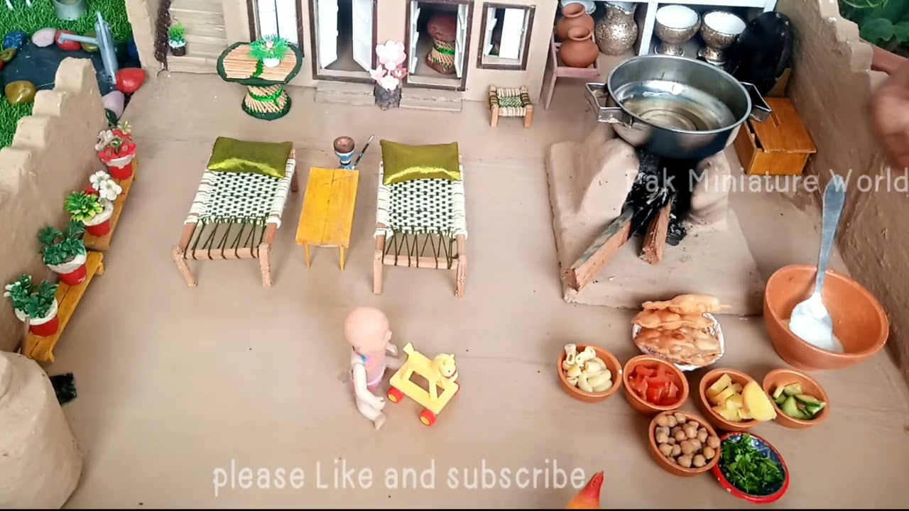 Delicious and chatpati papdi chana chat Street style Ramzan special