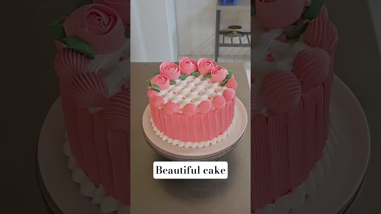 amazing round shape cake 🎂￼   