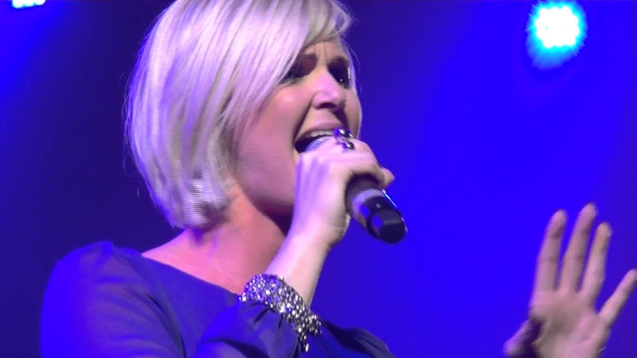 Forever Band & Eveline Cannoot: Geluk zet je zorgen opzij