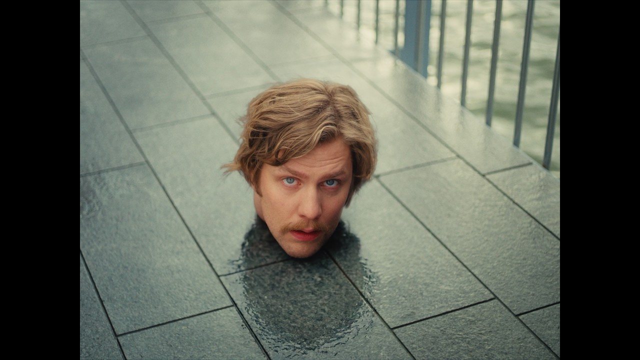 Da&eth;i Freyr - I'm Out and I Wanna Go Home (Official Music Video)