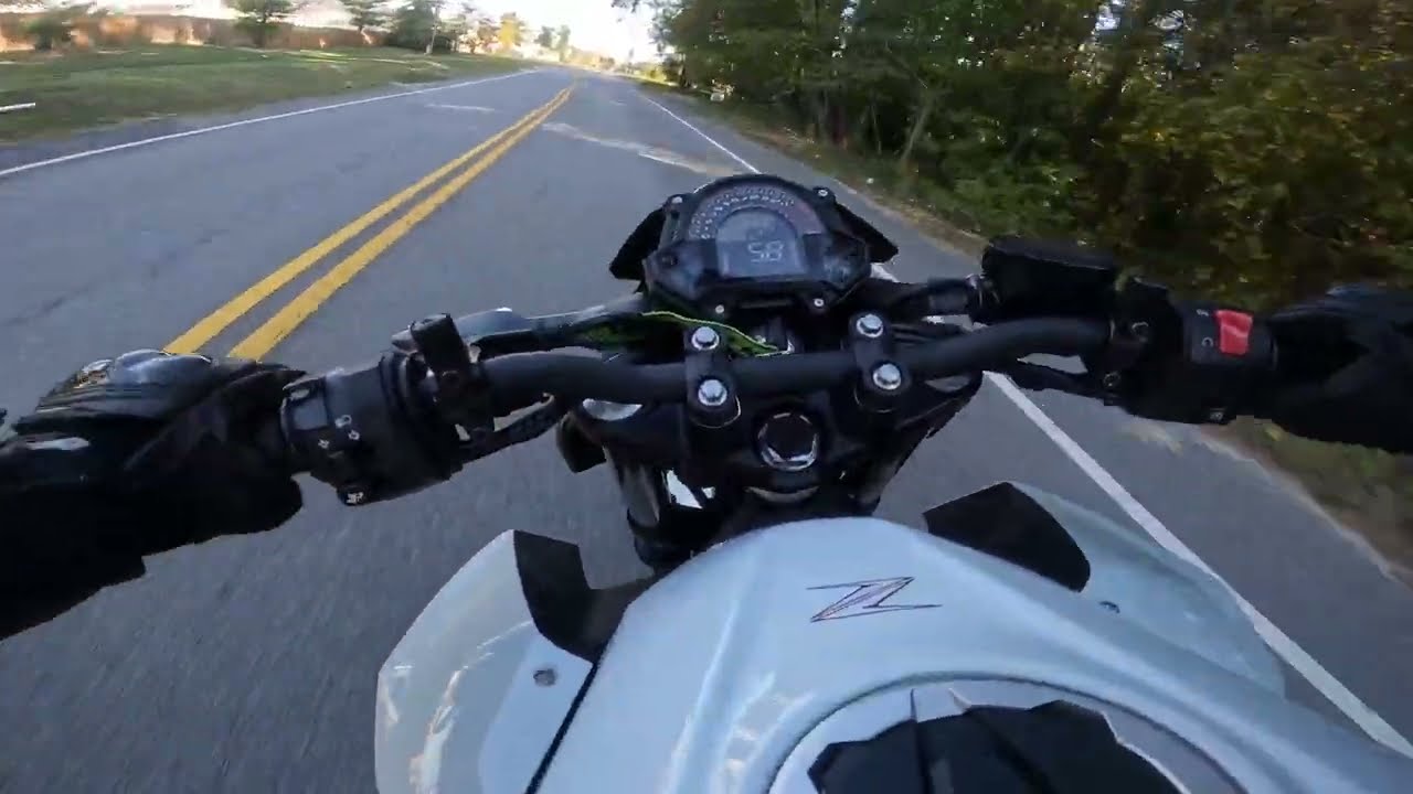 Quick pull on the 2022 Kawasaki Z400