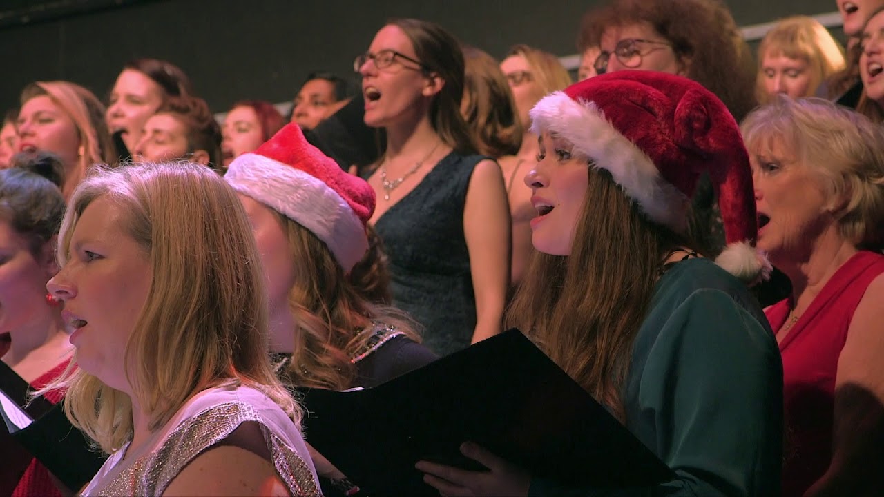 London City Voices sing "Bohemian Rhapsody": Christmas 2018
