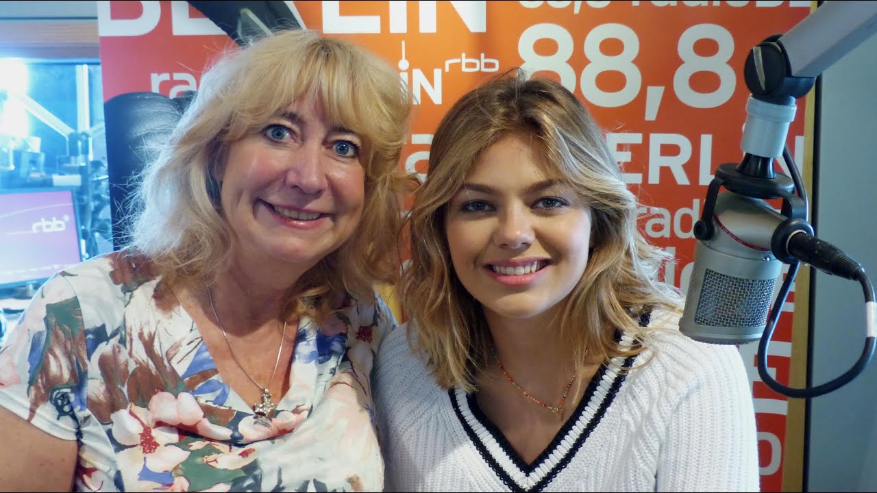 Louane bei radioBERLIN Popsterne mit Marion Hanel