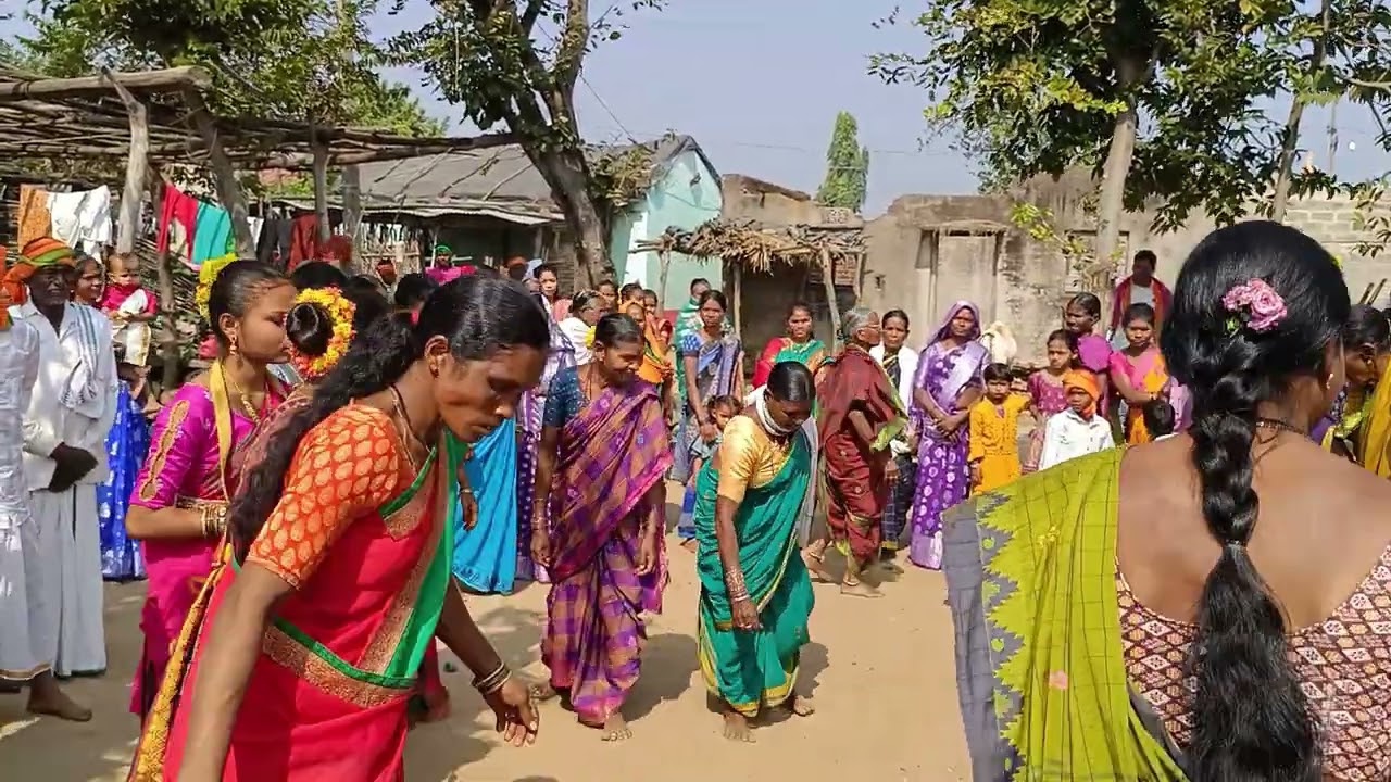 దుబ్బగూడ కలశ ఊరేగింపు సందర్బంగా 