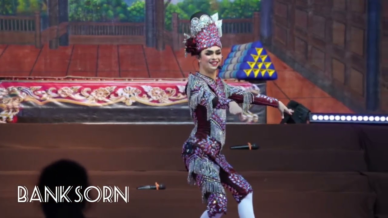 น้องแบงค์-ศรราม ร้องแหล่ให้กับท่านเจ้าภาพวัดทุ่งนาคราช ต.หนองหญ้า อ.เมือง จ.กาญจนบุรี 20.06.67