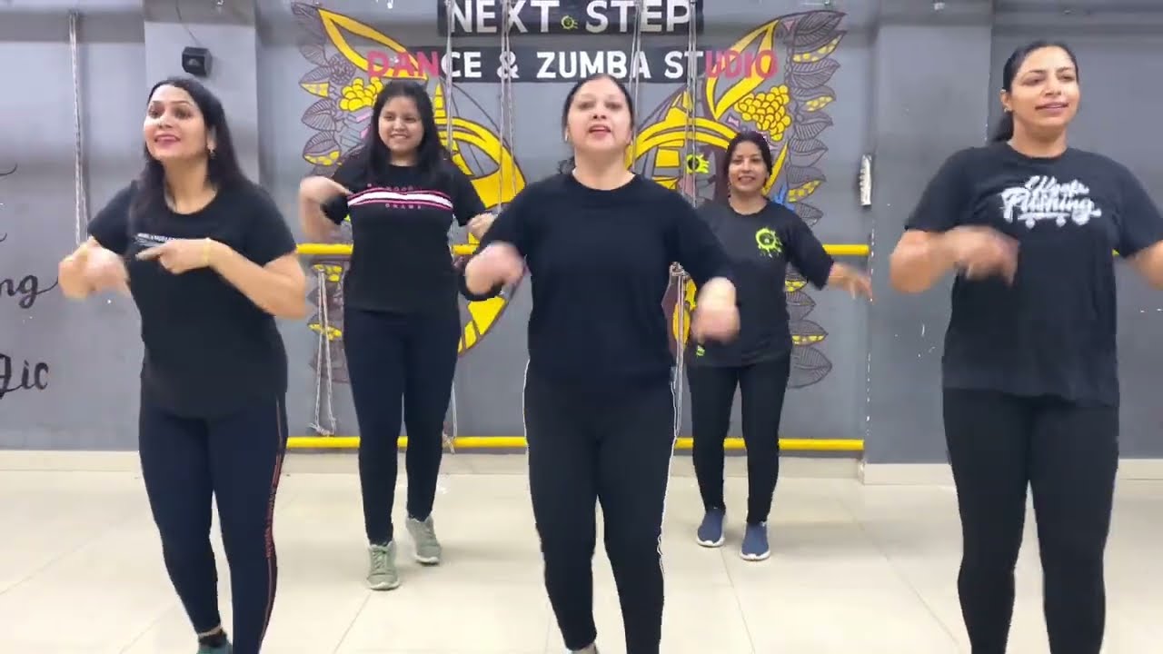 Dil le gye kudi || basic ￼fitness dance video || next step studio haridwar || #video #dance #fitness
